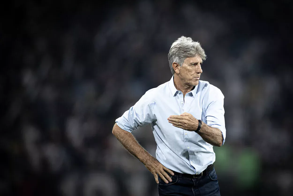 Renato pelo Vasco contra o Grêmio