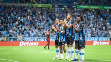 Grêmio conta com um retorno e relaciona 23 jogadores para o Gre-Nal; veja lista Grêmio na Sul-Americana