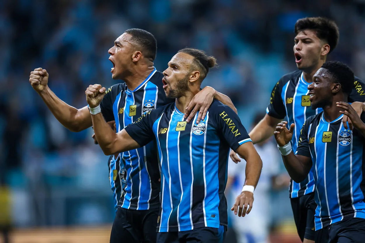 RS - FUTEBOL/COPA DO BRASIL 2026 /GREMIO X CONFIANCA - ESPORTES - Lance da partida entre Gremio e Confiança disputada na noite desta terca-feira, na Arena do Gremio, em valida pela Copa do Brasil 2026. FOTO: LUCAS UEBEL/GREMIO FBPA