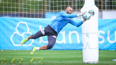 Weverton pelo Grêmio