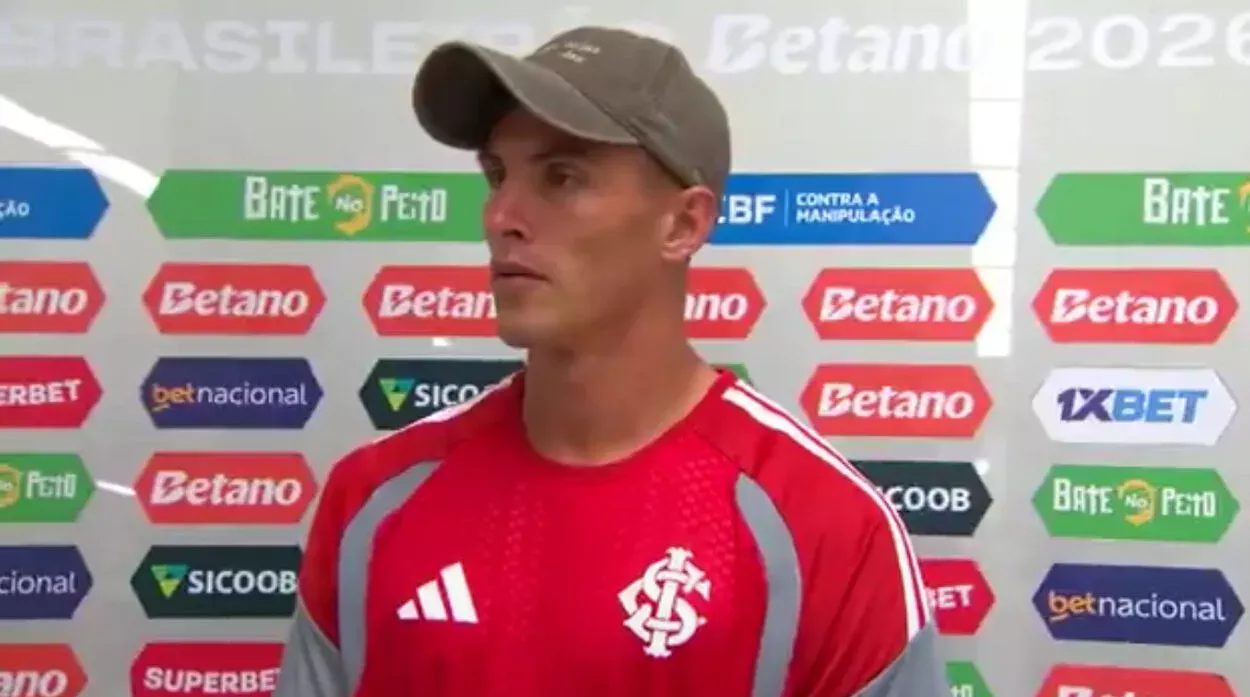 Rochet retorna ao time titular e se manifesta antes de Corinthians x Inter pelo Brasileirão Rochet pelo Inter