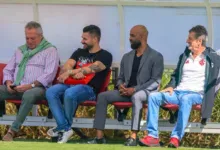 Rafael Sobis visita treino do Inter