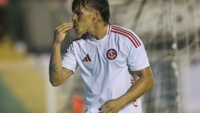 Bernabei fez o segundo gol e virou o jogo em momento decisivo para o Inter