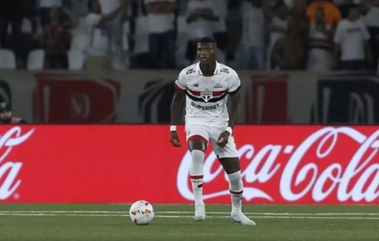 Sobre as chances da diretoria do Inter avançar em negociação por Arboleda Arboleda Grêmio