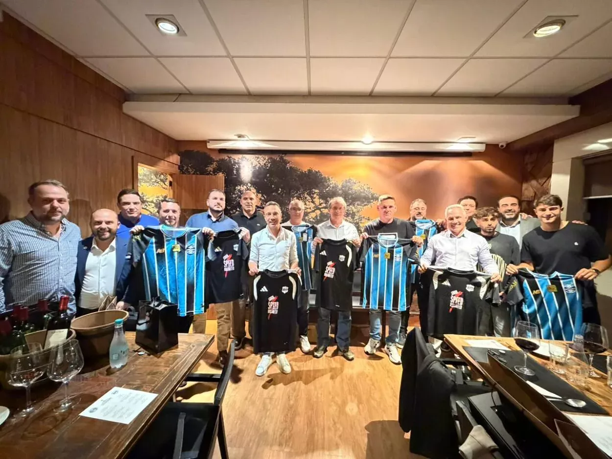 Últimas do Grêmio: jantar de confraternização, "homenagem" para Erazo e escalação Grêmio