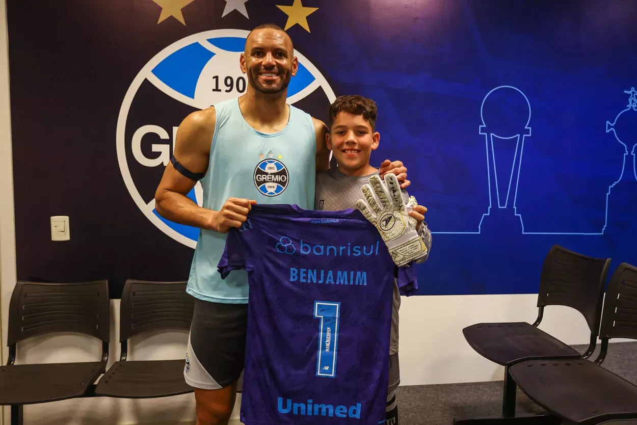 Weverton com Grêmio