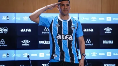 Com Balbuena de capitão, Grêmio está escalado para enfrentar o Flamengo Balbuena chega ao Grêmio