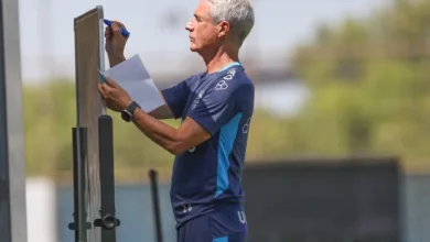 Luís Castro pelo Grêmio