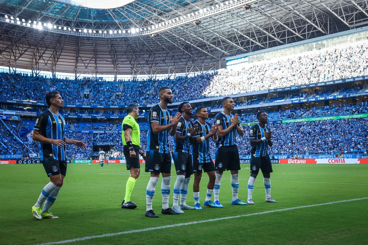 Prováveis escalações e o único canal que vai transmitir Athletico x Grêmio pelo Brasileirão Grêmio