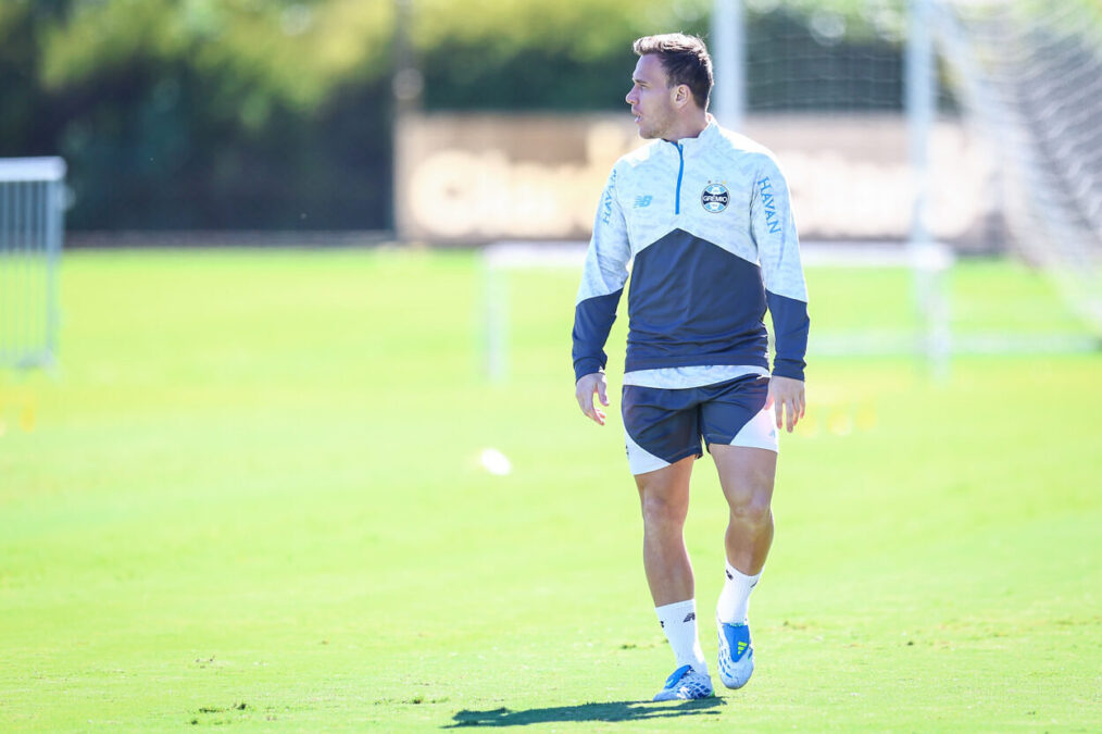 Arthur pelo Grêmio
