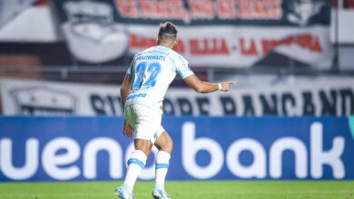 Braithwaite faz publicação na web em tom de alívio após voltar a marcar pelo Grêmio Grêmio venceu com gol de Braithwaite