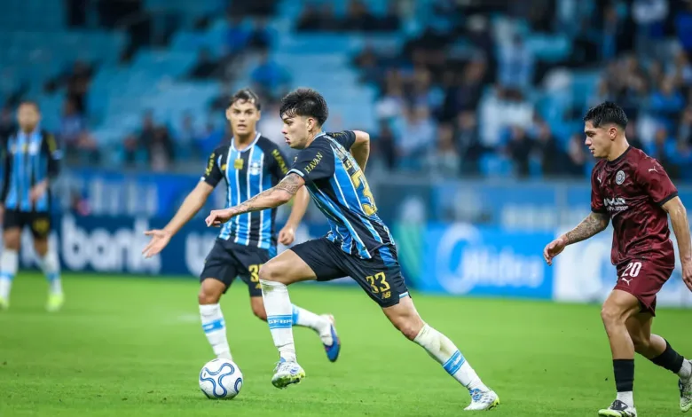 Grêmio empata