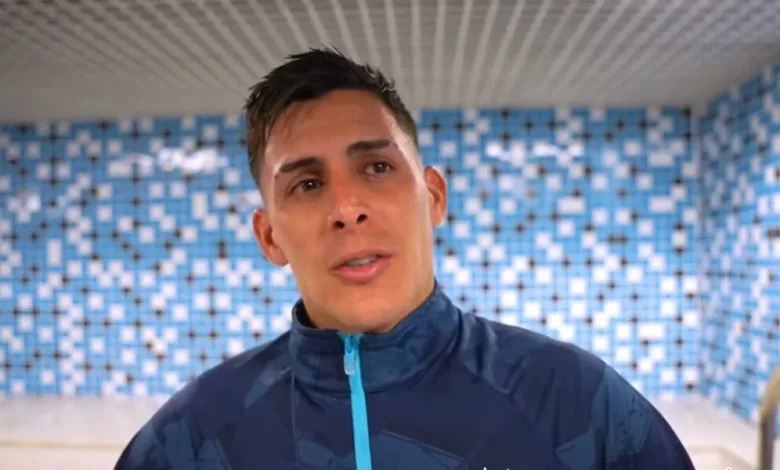 Grêmio divulga bastidores da vitória e Pavón é recebido com festa no vestiário Pavón pelo Grêmio