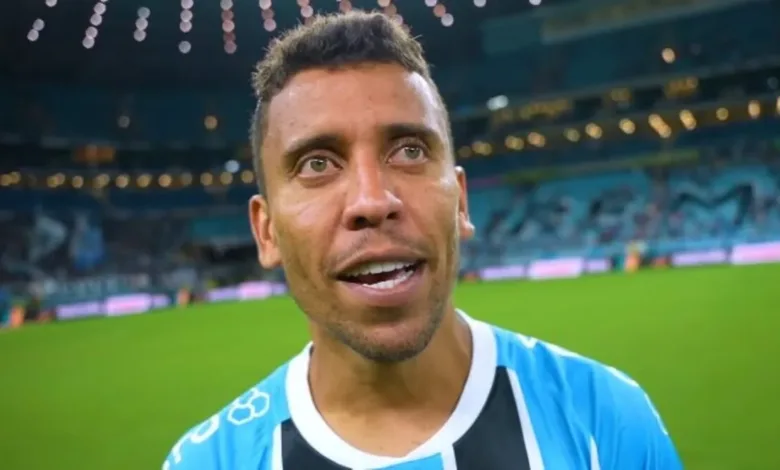 Marcos Rocha assume erro no Grêmio e mira pausa para criar "DNA" Marcos Rocha pelo Grêmio