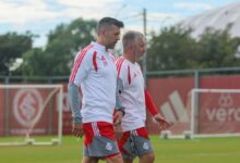 Paulo Pezzolano e Pablo Fernandez, treinadores do Inter