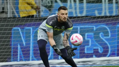 Grêmio informa fratura de Gabriel Grando antes de jogo com o Flamengo; saiba mais Grêmio