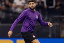 Ex-Inter, Yuri Alberto revela desejo de deixar o Corinthians: "Buscar novo desafio" Yuri Alberto, jogador do Corinthians em partida contra Inter