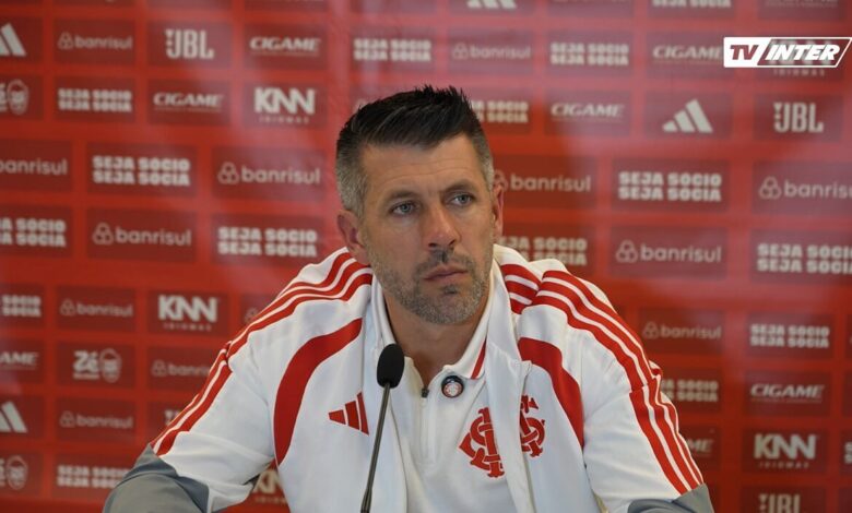Paulo Pezzolano, treinador do Inter