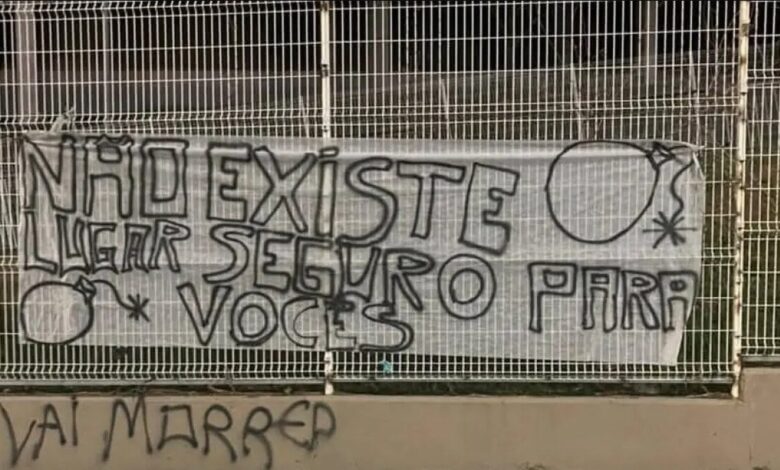 Clima pesado na fonte nova antes de Bahia x Grêmio
