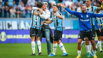 Na estreia como comentarista, Edilson pede contratação para o Grêmio e apoia Tetê Edilson trabalhou com Renato no Grêmio