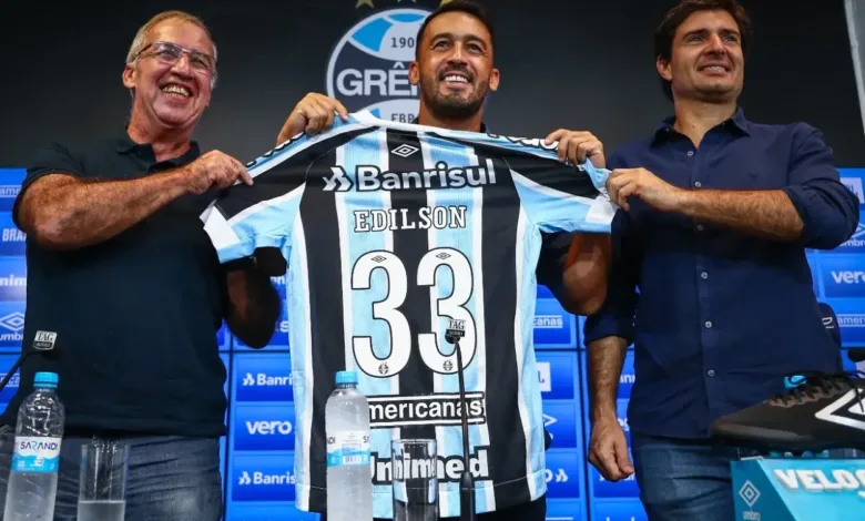 Edilson pelo Grêmio