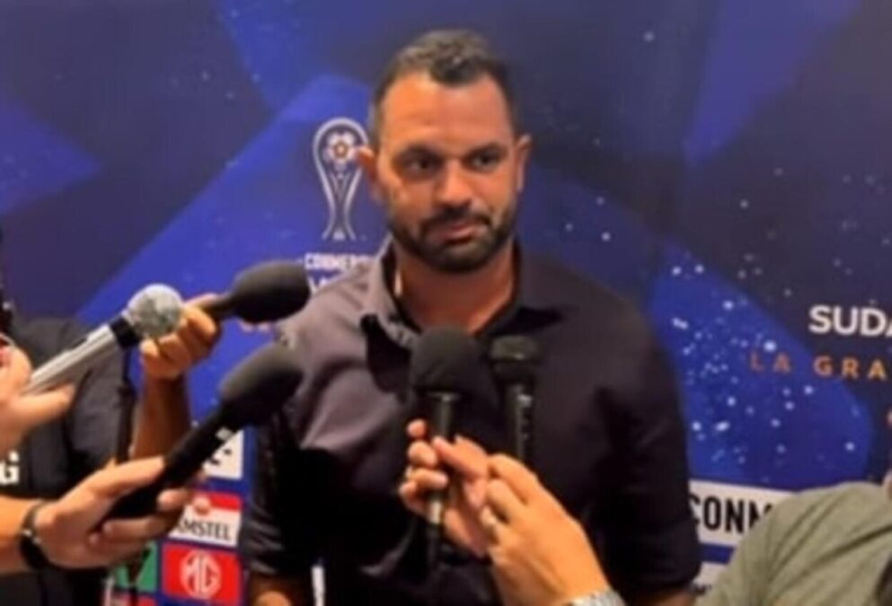 Magrão em entrevista pelo Inter