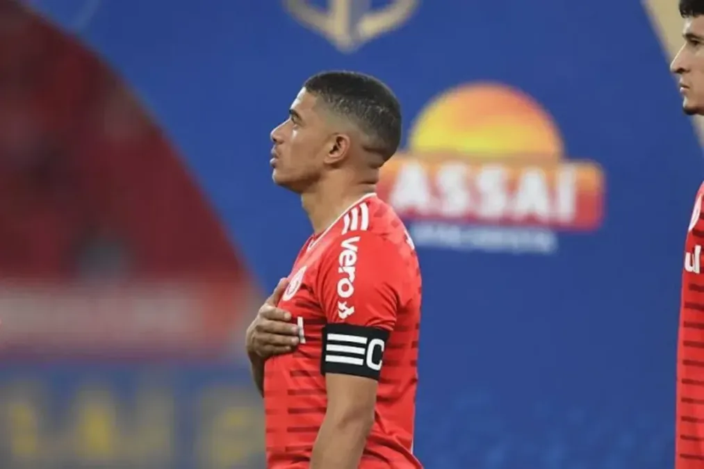 Taison pelo Inter