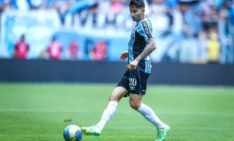 Villasanti pelo Grêmio