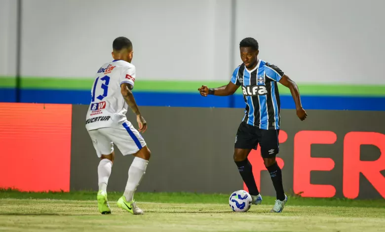 Quinteros, Amuzu, Grêmio