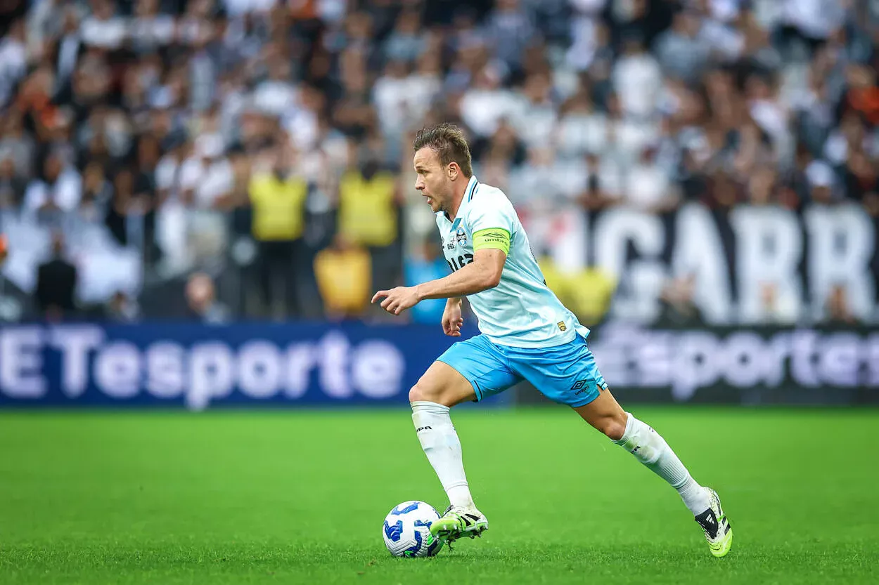 Arthur pelo Grêmio