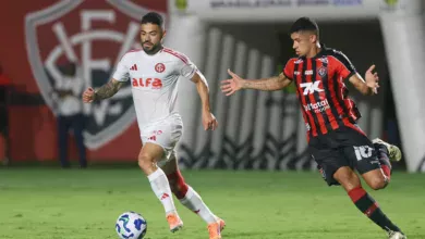 Bruno Tabata do Inter contra o Vitória em 2025 Foto: Ricardo Duarte / Internacional