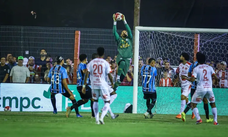 Grêmio com Weverton
