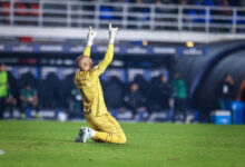 RS - FUTEBOL/CONMEBOL SULAMERICANA 2026 /GREMIO X RIESTRA- ESPORTES - Lance da partida entre Gremio e Riestra disputada na noite desta terca-feira, no estádio Pedro Bidegain (Nuevo Gasometro), em Buenos Aires, valida pela Copa Sulamericana 2026. FOTO: LUCAS UEBEL/GREMIO FBPA
