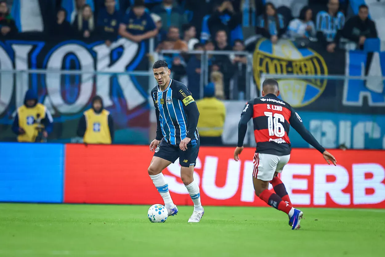 Pode perder a Copa? Grêmio publica boletim médico sobre o zagueiro Balbuena Balbuena pelo Grêmio
