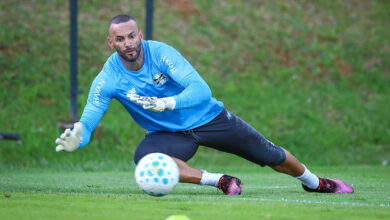 Weverton na Copa? Saiba como assistir ao vivo a coletiva e a lista de Carlo Ancelotti Weverton do Grêmio