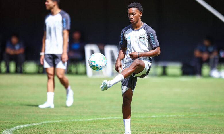 Gabriel Mec pelo Grêmio