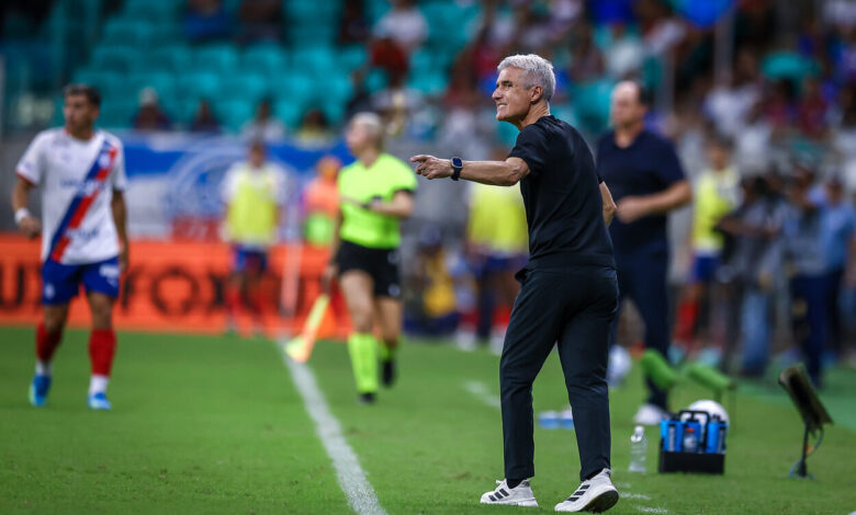 Luís Castro pelo Grêmio