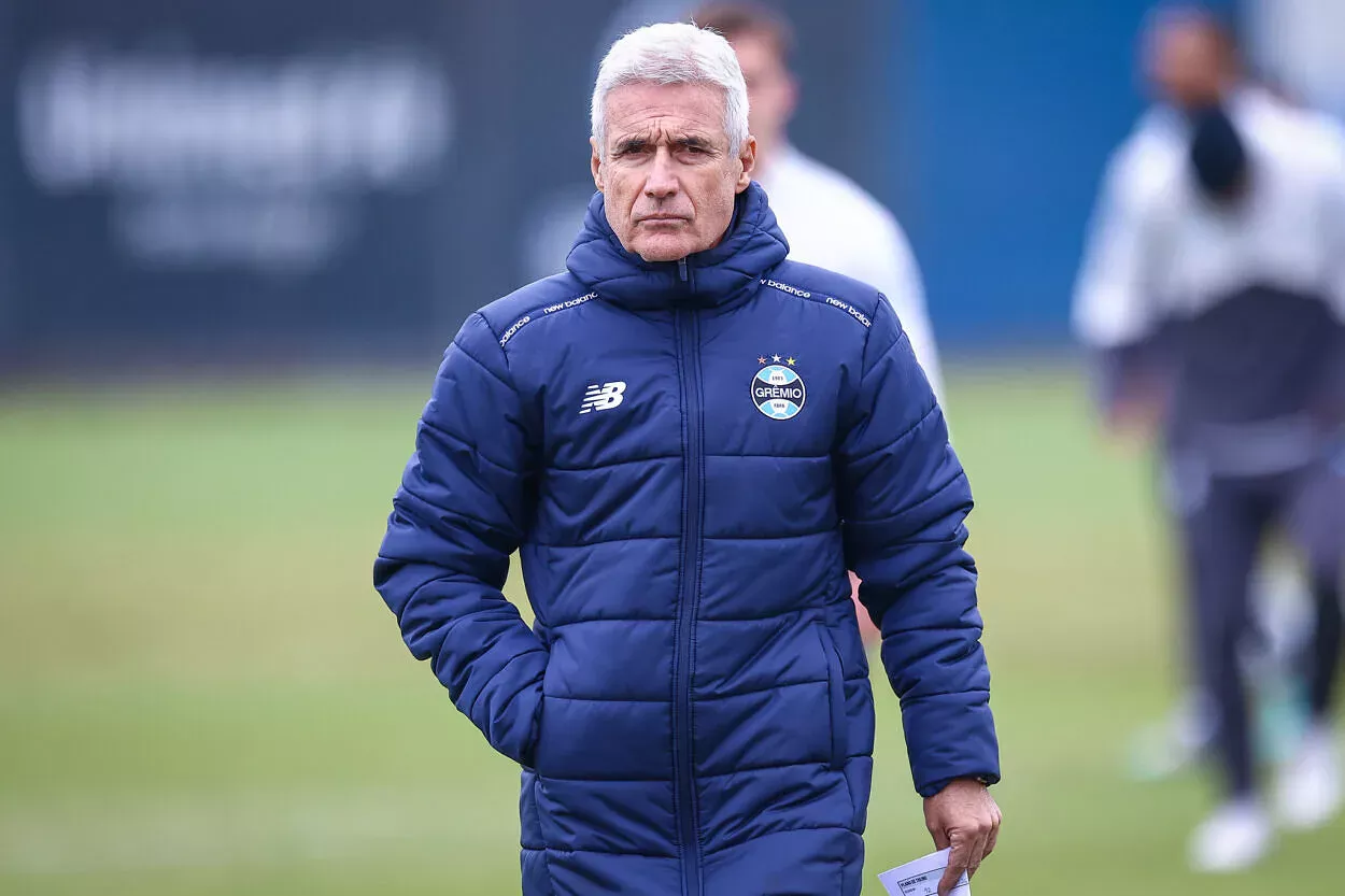 Prováveis escalações, horário e opções de transmissão para Grêmio x Corinthians Grêmio hoje