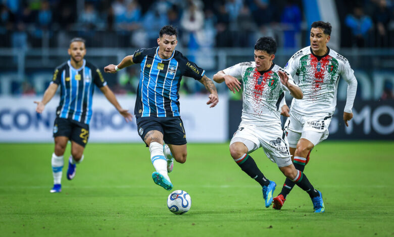 Pavón pelo Grêmio