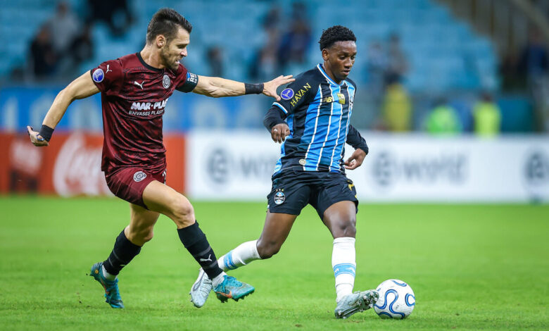 Gabriel Mec pelo Grêmio