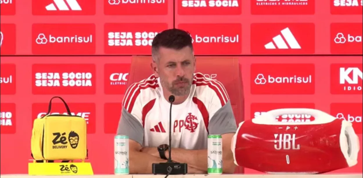 Pezzolano fala do impacto da parada e confirma que Inter está no mercado Pezzolano pelo Inter