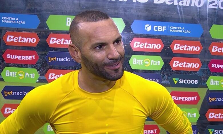 Weverton, goleiro do Grêmio