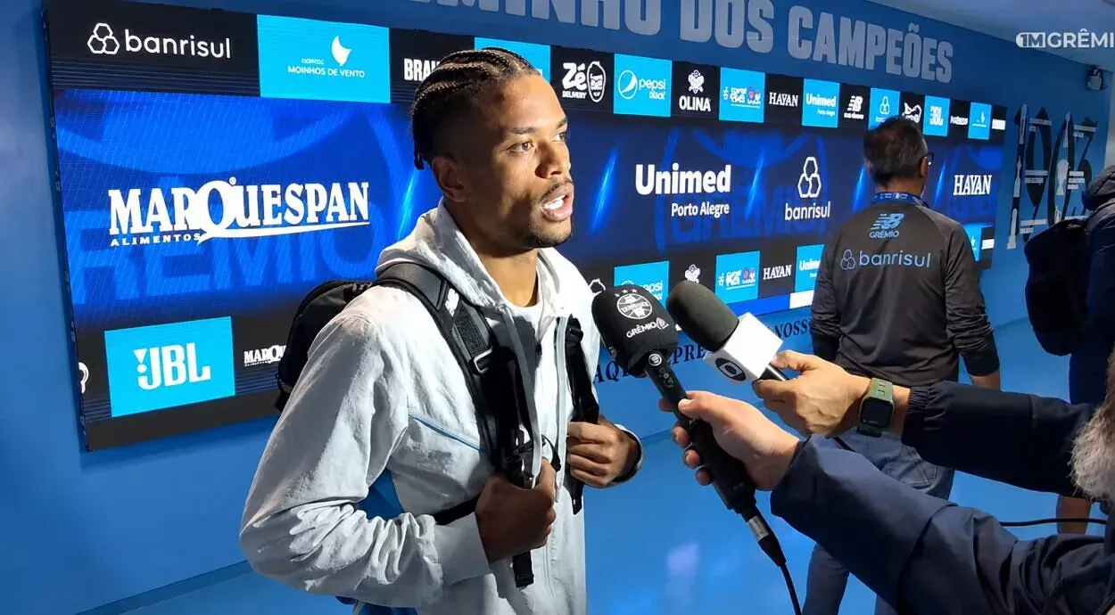 Caio Paulista admite erro, cita “renascer das cinzas” e agradece torcida do Grêmio Caio Paulista, Grêmio