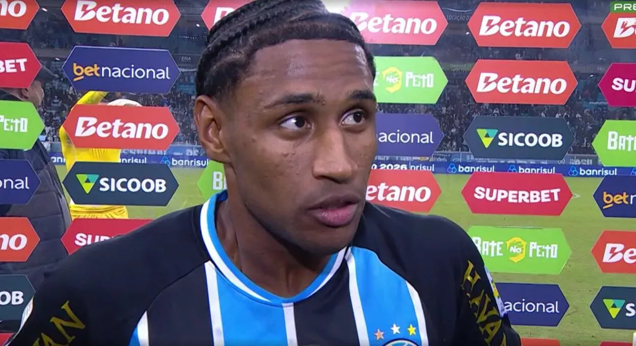 Tetê ganha força no Grêmio, mas ataque segue indefinido contra Corinthians Tetê Grêmio