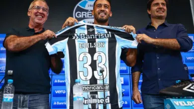 Edilson se torna comentarista e vai estrear na função no próximo jogo do Grêmio Edilson pelo Grêmio