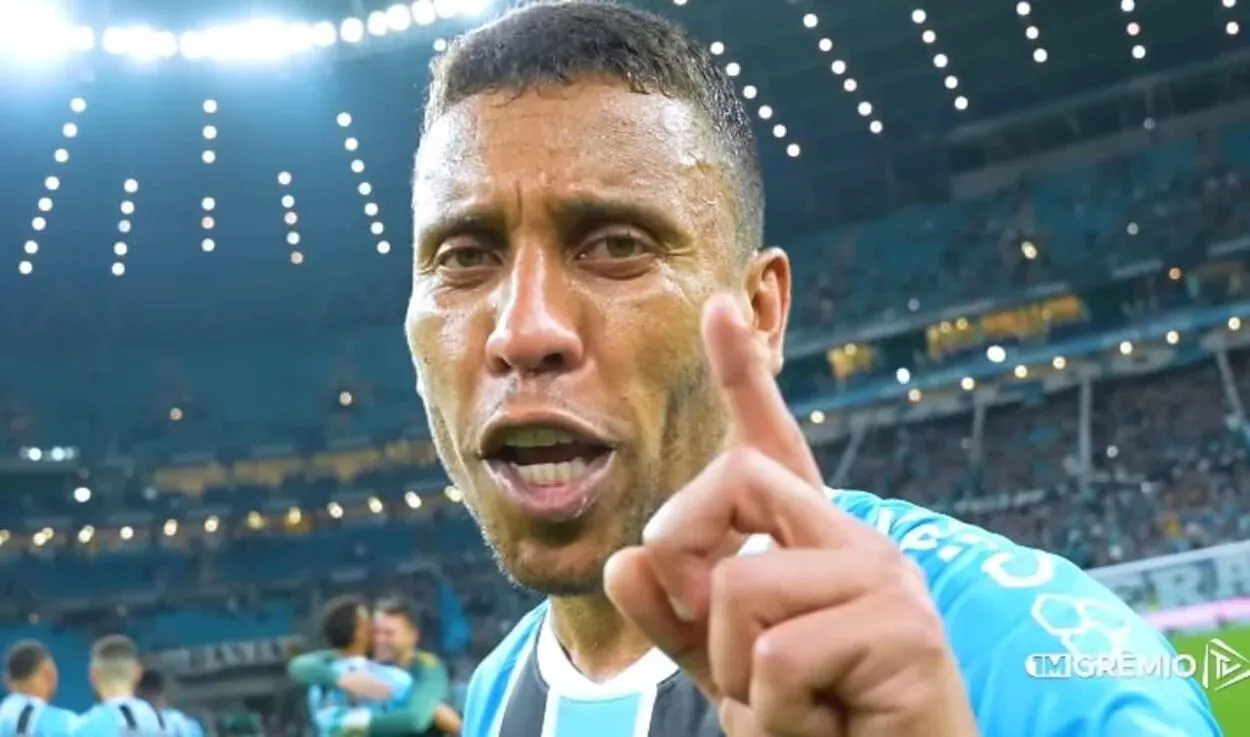 O comentário de Marcos Rocha para Caio Paulista depois da vitória do Grêmio Marcos Rocha do Grêmio
