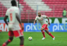 Moledo suspenso desfalca o Inter