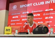 Richard em coletiva pelo Inter