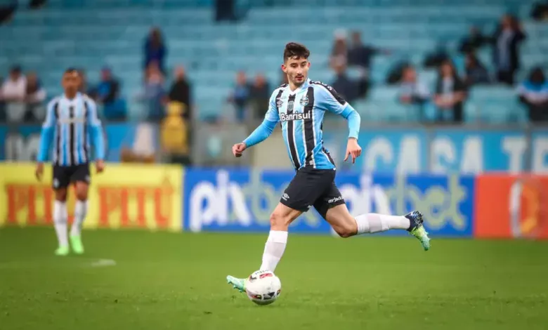 Villasanti pelo Grêmio é homem de confiança de Renato