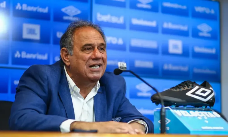 Denis Abrahão pelo Grêmio